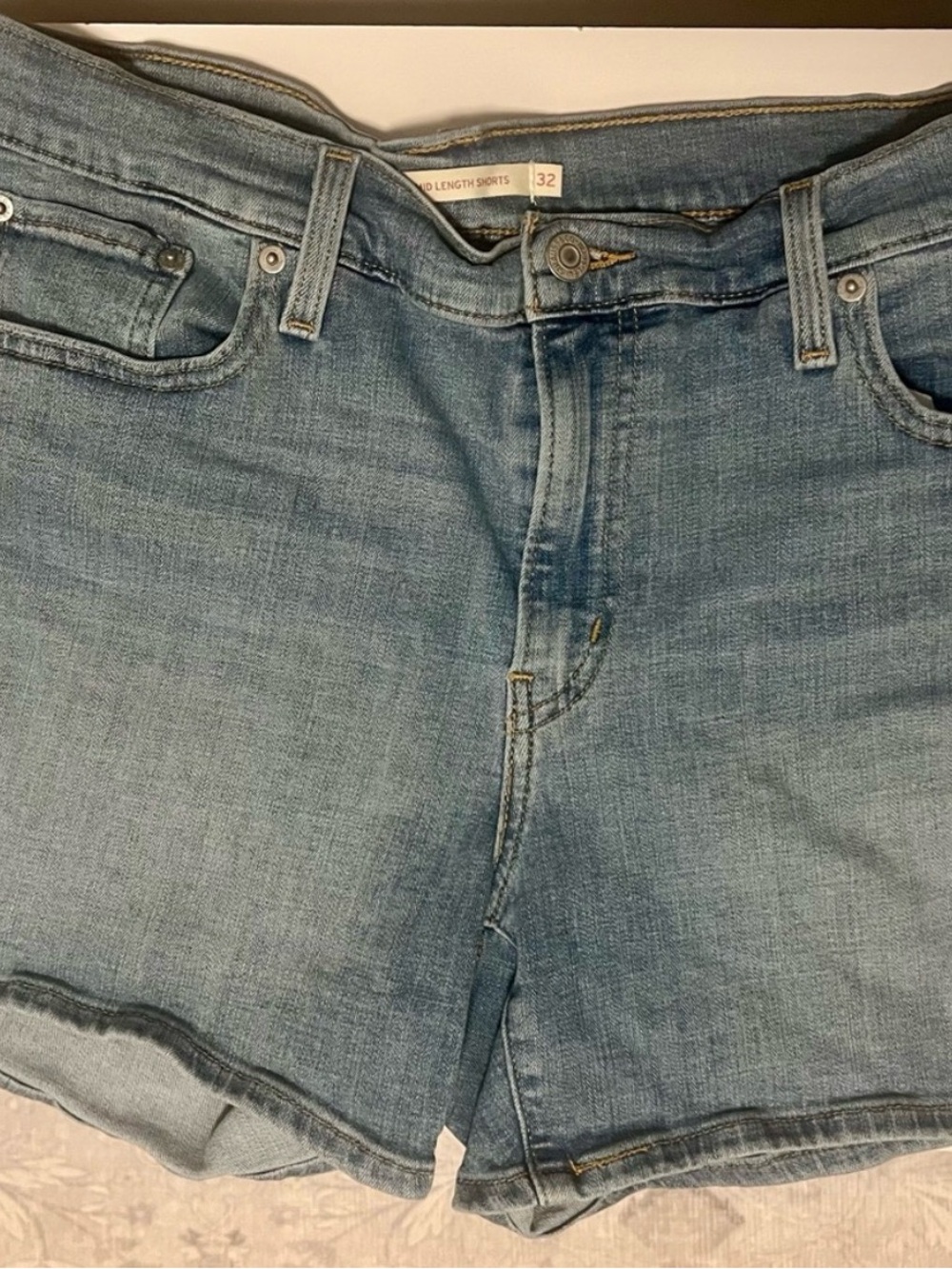 Levi's Women's Light Wash Boyfriend Jeans - Blue - Picture 2 of 7